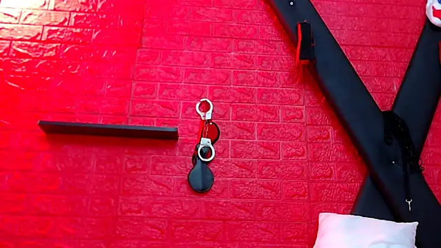 bdsmforever18 online show from April 2026 01:52:02 AM