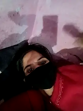 JUHI999 online show from January 2026 09:35:02 PM