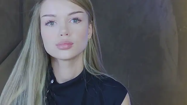 MarilynNova online show from May 2026 04:41:02 AM