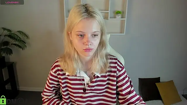 Allice Cox online show from September 2025 12:03:02 AM