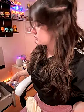 Sharon 07 online show from October 2025 11:38:01 PM