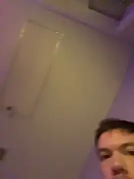 SalemStratton online show from October 2025 05:06:01 AM