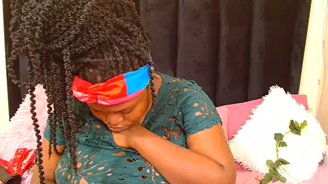 Snapshot of AmazingDarkDoll chatting on September 2025 03:04:02 PM AmazingDarkDoll online show from September 2025 03:04:02 PM