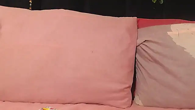 AmazingDarkDoll online show from November 2025 06:29:01 PM