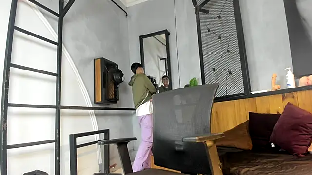 Snapshot of Dani_mc1 chatting on October 2025 11:28:01 AM Dani mc1 online show from October 2025 11:28:01 AM