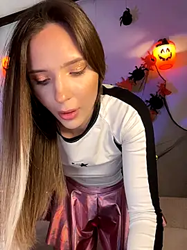 Snapshot of LINA_ALL_EYES_ON_YOU chatting on October 2025 05:51:02 PM LINA ALL EYES ON YOU online show from October 2025 05:51:02 PM