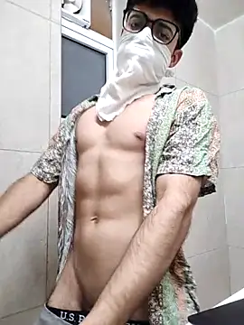 Snapshot of mrmasseur06 chatting on May 2026 06:48:01 PM mrmasseur06 online show from May 2026 06:48:01 PM