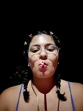 Snapshot of Lily-o chatting on October 2025 12:11:01 AM Lily-o online show from October 2025 12:11:01 AM