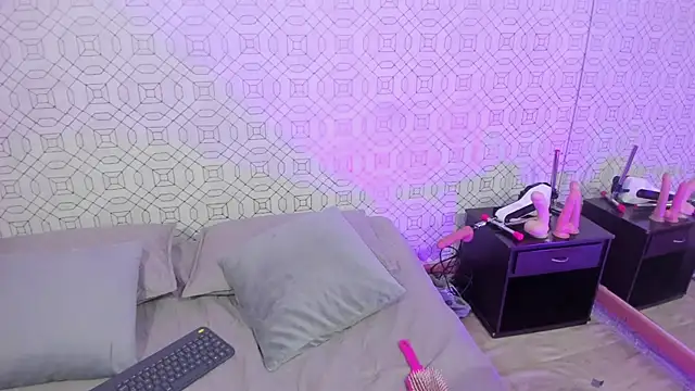 VioletaMaddox online show from October 2025 03:47:01 AM