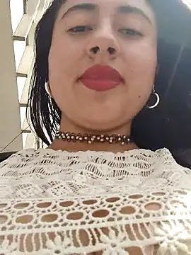 Snapshot of AMATISTA__16 chatting on September 2025 03:01:02 PM AMATISTA 16 online show from September 2025 03:01:02 PM