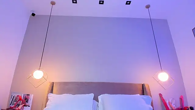 Zammy Sanz online show from November 2025 01:20:01 PM