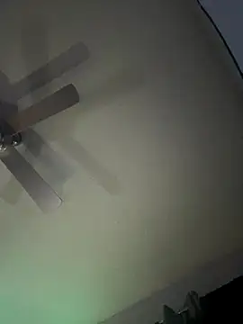 Triggerhappycj100 online show from October 2025 07:37:02 PM