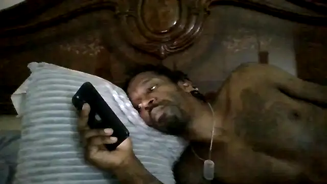 Triggerhappycj100 online show from June 2026 12:59:01 AM