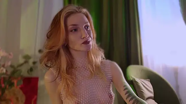 Snapshot of WendyGilber chatting on February 2026 01:31:02 PM WendyGilber online show from February 2026 01:31:02 PM