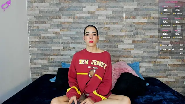 violett  golden online show from October 2025 10:07:01 PM