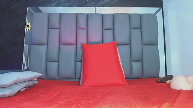 Roxana gomez online show from September 2025 03:10:02 AM