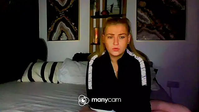 Snapshot of MARRIED-MAN-FETISH chatting on March 2026 05:22:01 AM MARRIED-MAN-FETISH online show from March 2026 05:22:01 AM