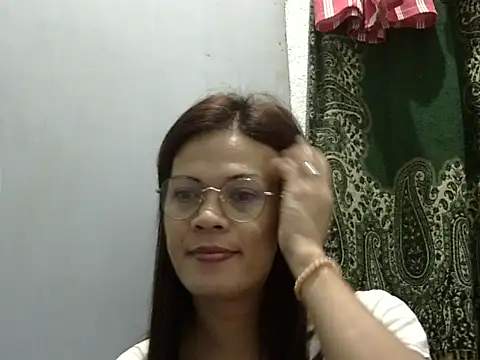 Snapshot of juicycum069 chatting on October 2025 10:42:02 PM juicycum069 online show from October 2025 10:42:02 PM