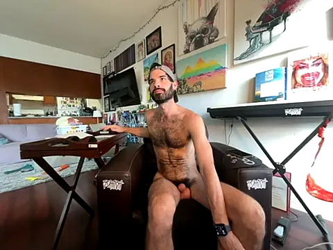 Pupscritch online show from October 2025 03:12:02 PM