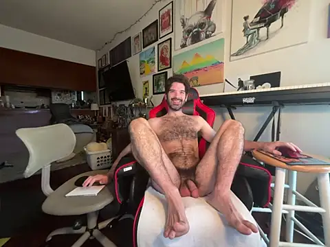 Pupscritch online show from April 2026 02:23:02 PM