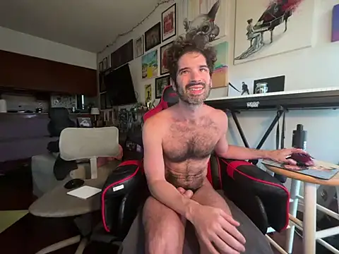 Pupscritch online show from May 2026 02:25:02 PM