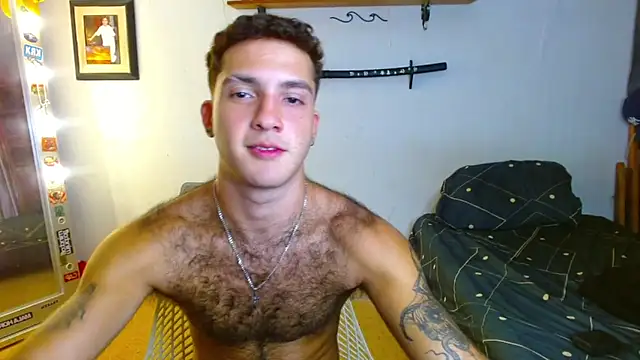Snapshot of ocean_boy chatting on September 2025 11:27:02 PM ocean boy online show from September 2025 11:27:02 PM