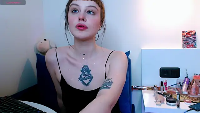 Pizda-Drozda online show from May 2026 07:52:02 PM