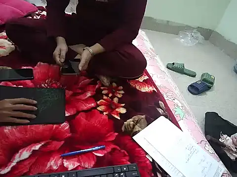 merialove online show from November 2025 08:46:02 AM