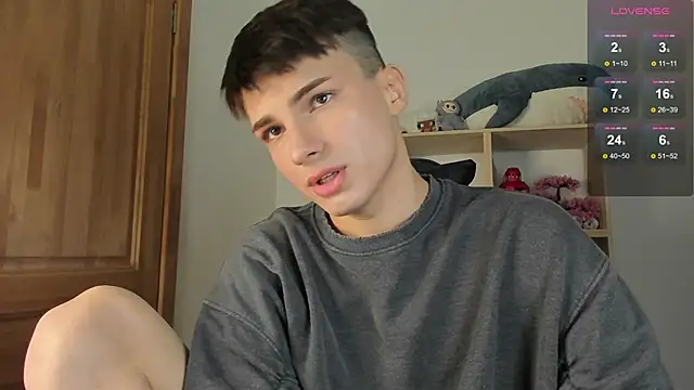 Snapshot of mystic_evan chatting on November 2025 06:45:02 AM mystic evan online show from November 2025 06:45:02 AM