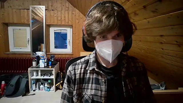 Imagerysin23 online show from March 2026 05:41:02 PM