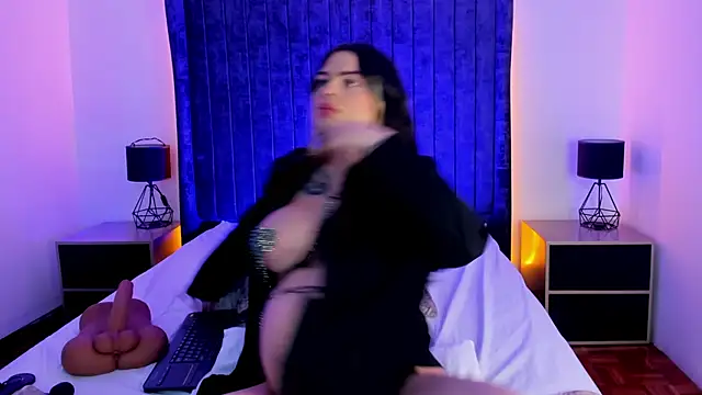 Snapshot of TahliaNovoa chatting on October 2025 04:31:02 AM TahliaNovoa online show from October 2025 04:31:02 AM