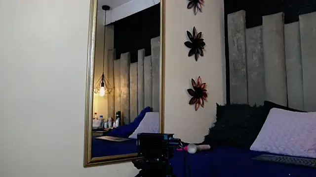 MisRoos online show from June 2026 01:57:02 PM