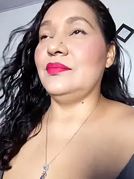 Laurasofia01 online show from October 2025 03:02:02 AM