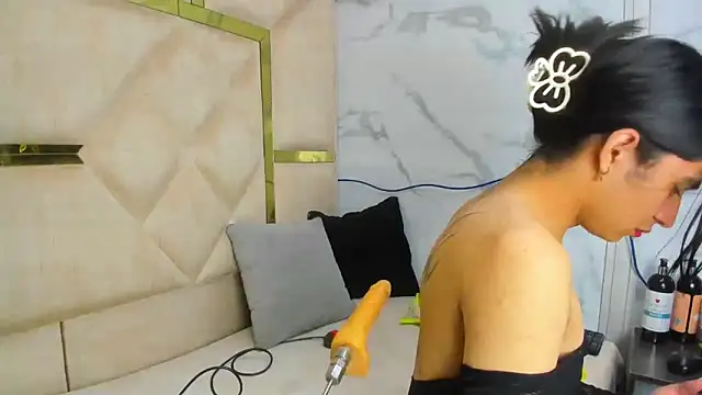 Snapshot of Allisonts69 chatting on October 2025 03:47:02 AM Allisonts69 online show from October 2025 03:47:02 AM