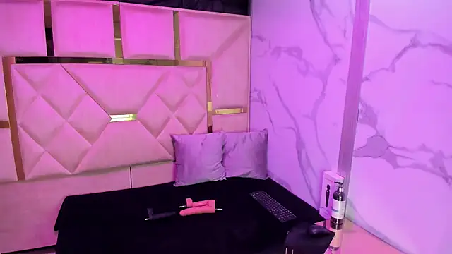 Allisonts69 online show from March 2026 01:22:01 AM