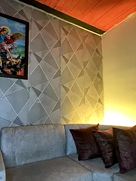 Snapshot of Alisse_taylor2 chatting on November 2025 11:36:02 AM Alisse taylor2 online show from November 2025 11:36:02 AM