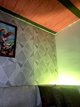 Snapshot of Alisse_taylor2 chatting on January 2026 12:07:02 PM Alisse taylor2 online show from January 2026 12:07:02 PM