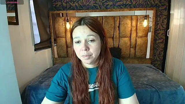 Isa Thompson   online show from March 2026 12:09:01 PM