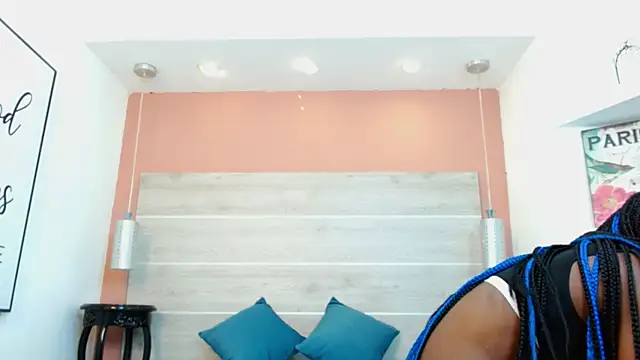 AlexandraCambell online show from May 2026 07:47:01 AM
