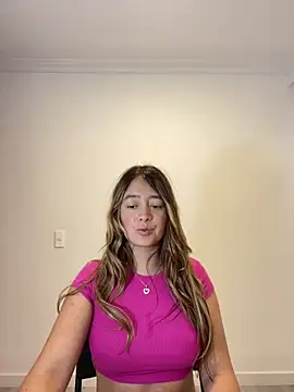 Zara Ross online show from April 2026 05:30:01 PM