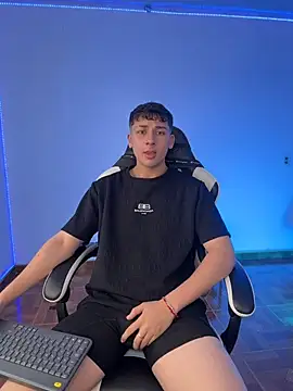 Casper   kyy online show from March 2026 08:01:02 PM