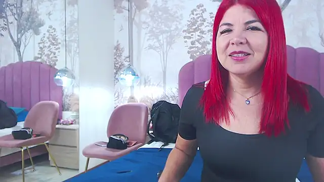 CorineRay online show from October 2025 12:28:01 PM