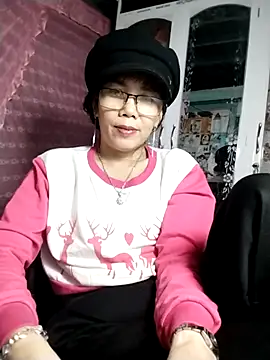 Snapshot of Minety473 chatting on December 2025 02:29:01 AM Minety473 online show from December 2025 02:29:01 AM