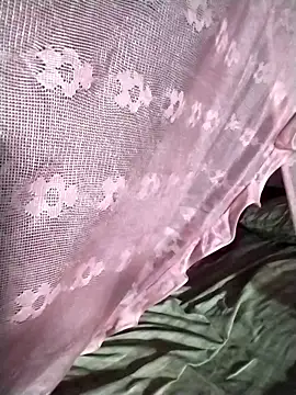 Snapshot of Minety473 chatting on January 2026 12:05:01 AM Minety473 online show from January 2026 12:05:01 AM