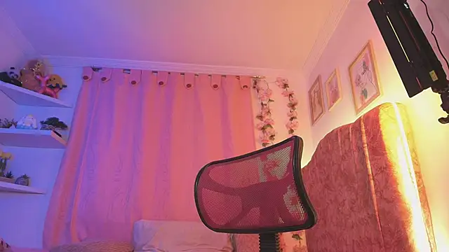 Snapshot of evansweett7 chatting on October 2025 12:30:02 AM evansweett7 online show from October 2025 12:30:02 AM