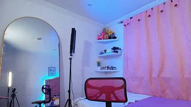 Snapshot of evansweett7 chatting on February 2026 12:26:02 AM evansweett7 online show from February 2026 12:26:02 AM