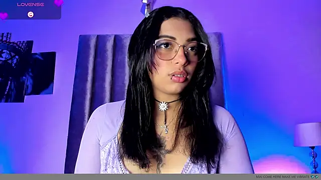 Snapshot of Sabrina_Cook chatting on October 2025 12:24:02 PM Sabrina Cook online show from October 2025 12:24:02 PM