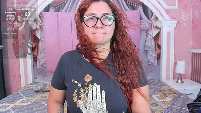 mishell lovely online show from January 2026 01:02:02 PM