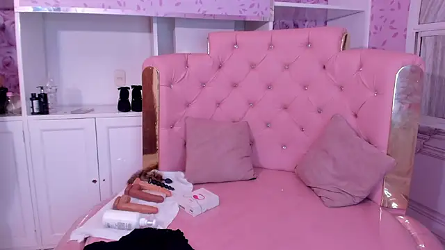 mishell lovely online show from March 2026 04:27:02 AM