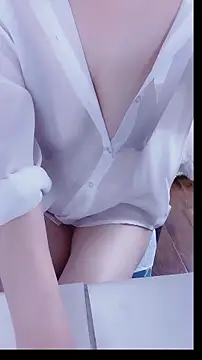 Snapshot of xiaoyang222 chatting on November 2025 03:36:01 PM xiaoyang222 online show from November 2025 03:36:01 PM